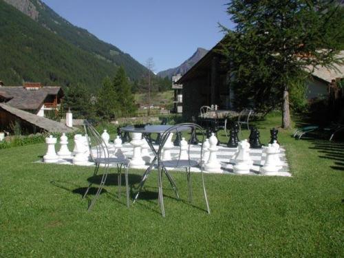 Eco Wellness Hotel Notre Maison Cogne Exterior foto