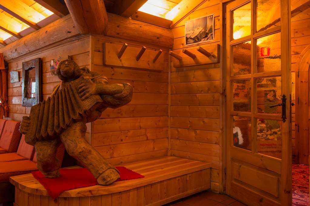 Eco Wellness Hotel Notre Maison Cogne Facilități foto